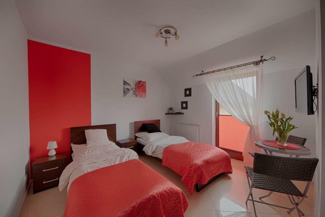 Apartamento 4 Strony Swiata Jarosławiec Exterior foto